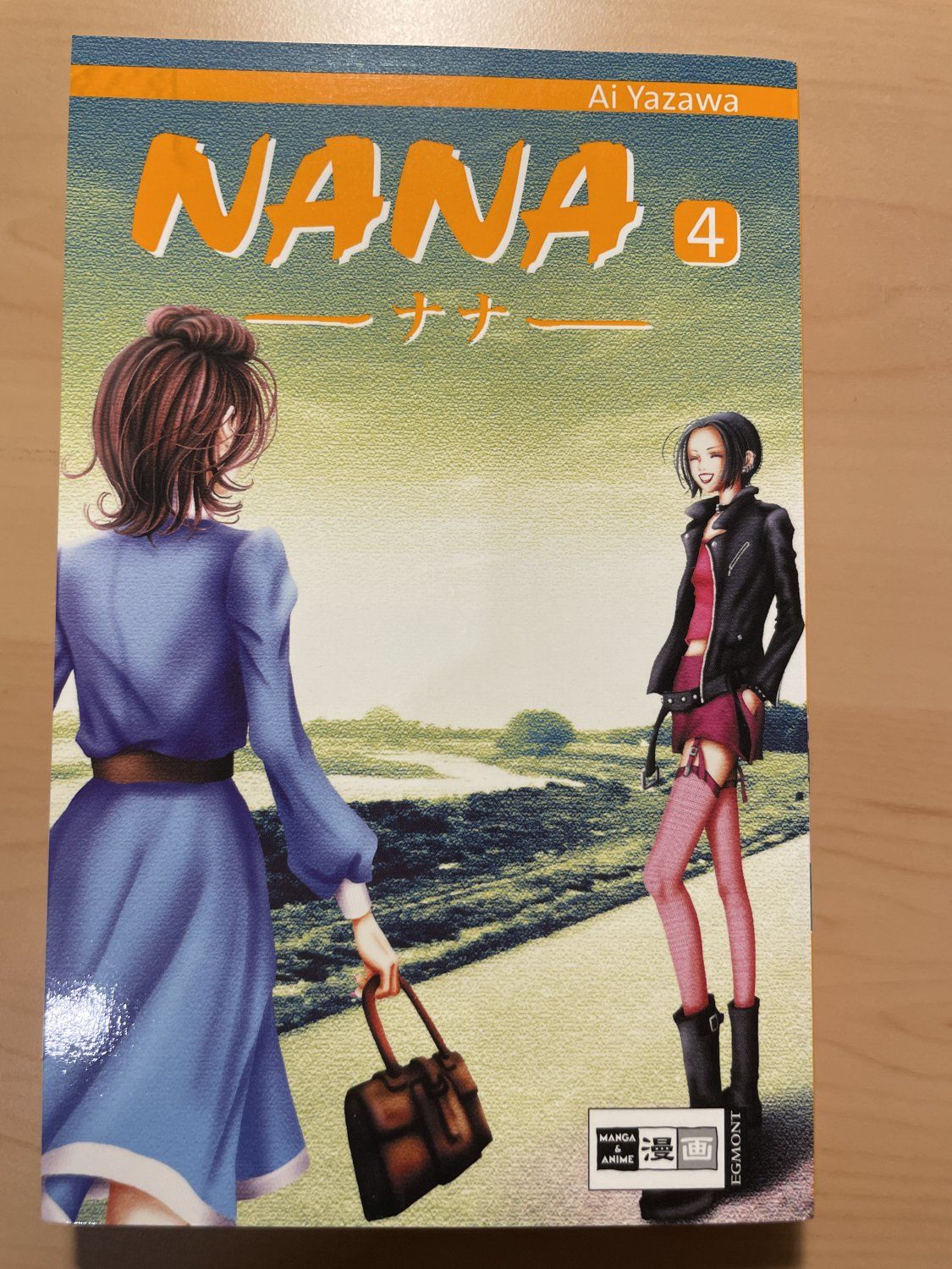 NANA 04 - Autor: Ai Yazawa
