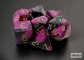 Chessex - 7er Set Würfel - Gemini Black-Purple/gold Polyhedral 7-Dice Set