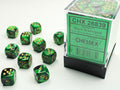 Chessex - 36er Box Würfel - Gemini Black-Green/gold 12mm D6 Dice Block (36 dice)