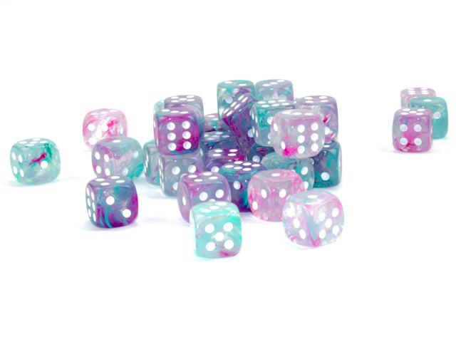 Chessex - 36er Box Würfel - Nebula Wisteria/white Luminary 12mm D6 Dice Block (36 dice)
