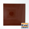 Kiddicraft - Stackable Baseplate 32 x 32 Noppen (25,5 x 25,5cm) - Braun