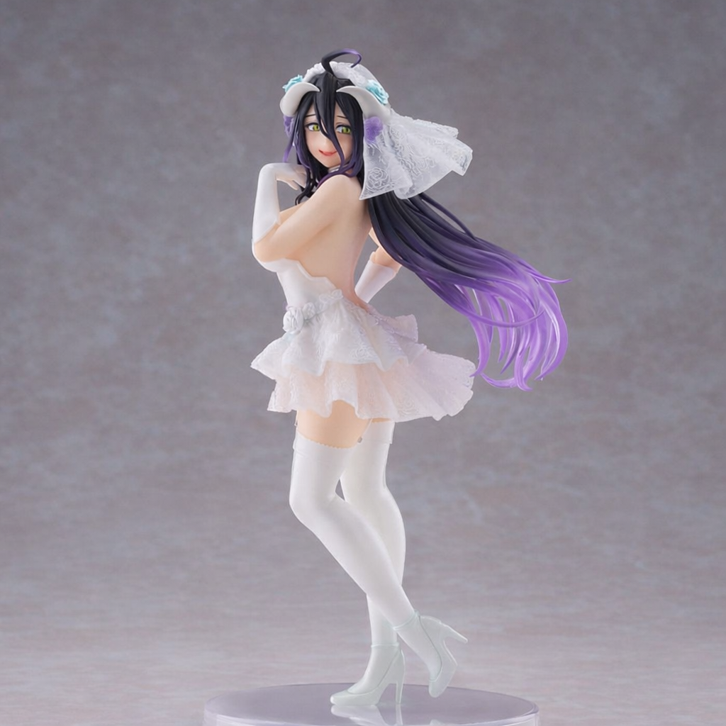 Overlord Coreful PVC Statue Albedo Wedding Ver. 18 cm